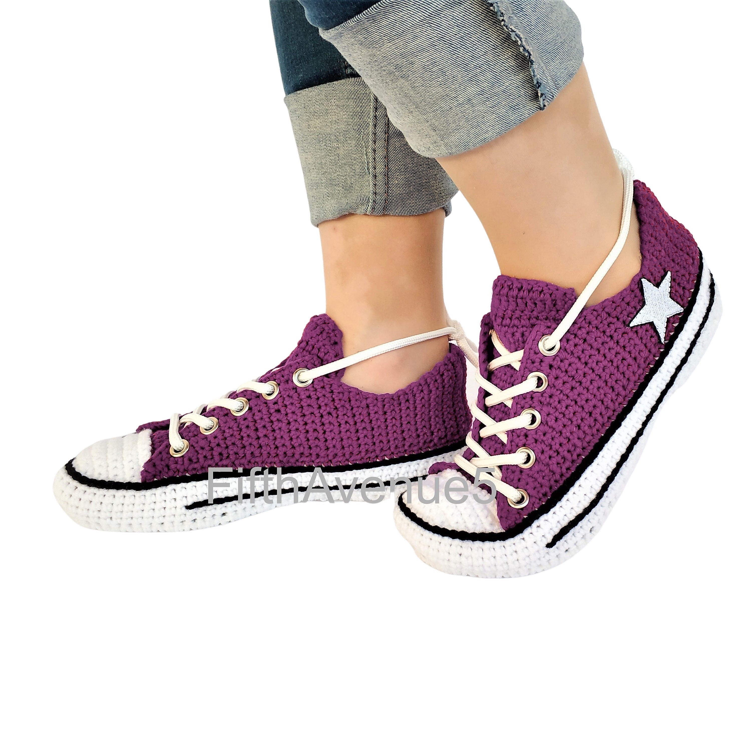 Fuschia sale converse sneakers